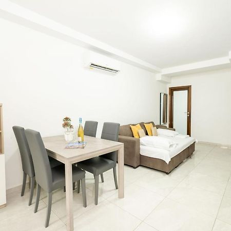 Flotta Island Apartments Gzira Eksteriør billede