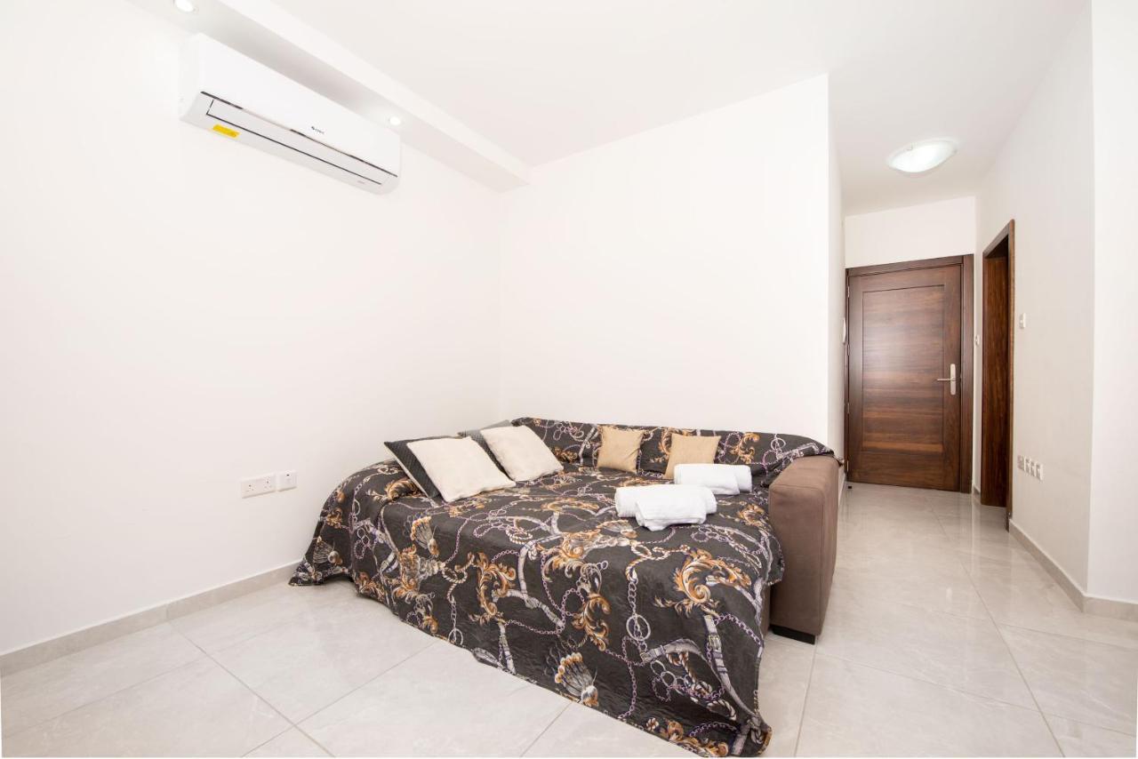 Flotta Island Apartments Gzira Eksteriør billede